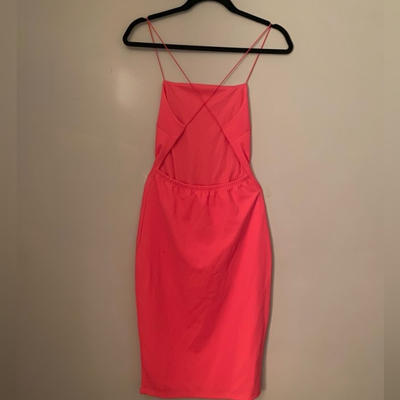 PINK STRAPPY CROSS MIDI BODYCON DRESS FASHION NOVA PRETTYLITTLETHING STYLE - Picture 2 of 2